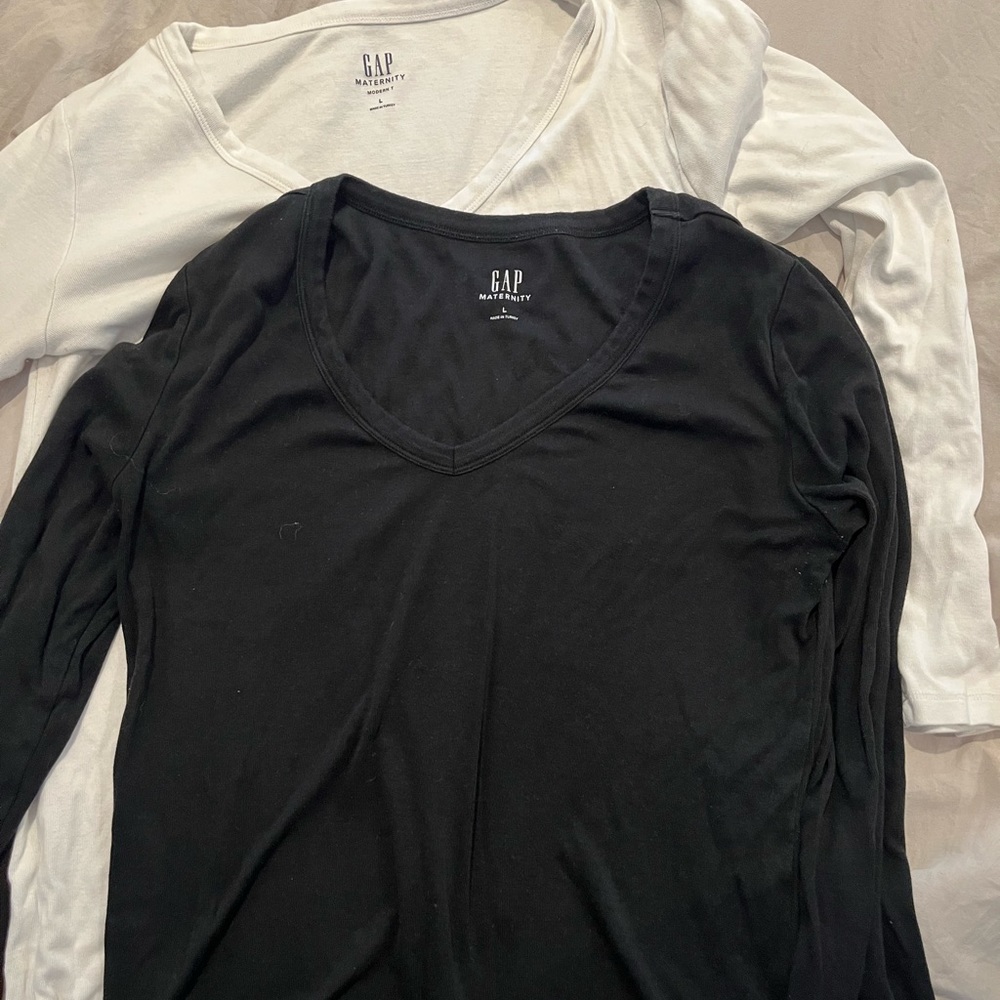 Gap l/s maternity shirts